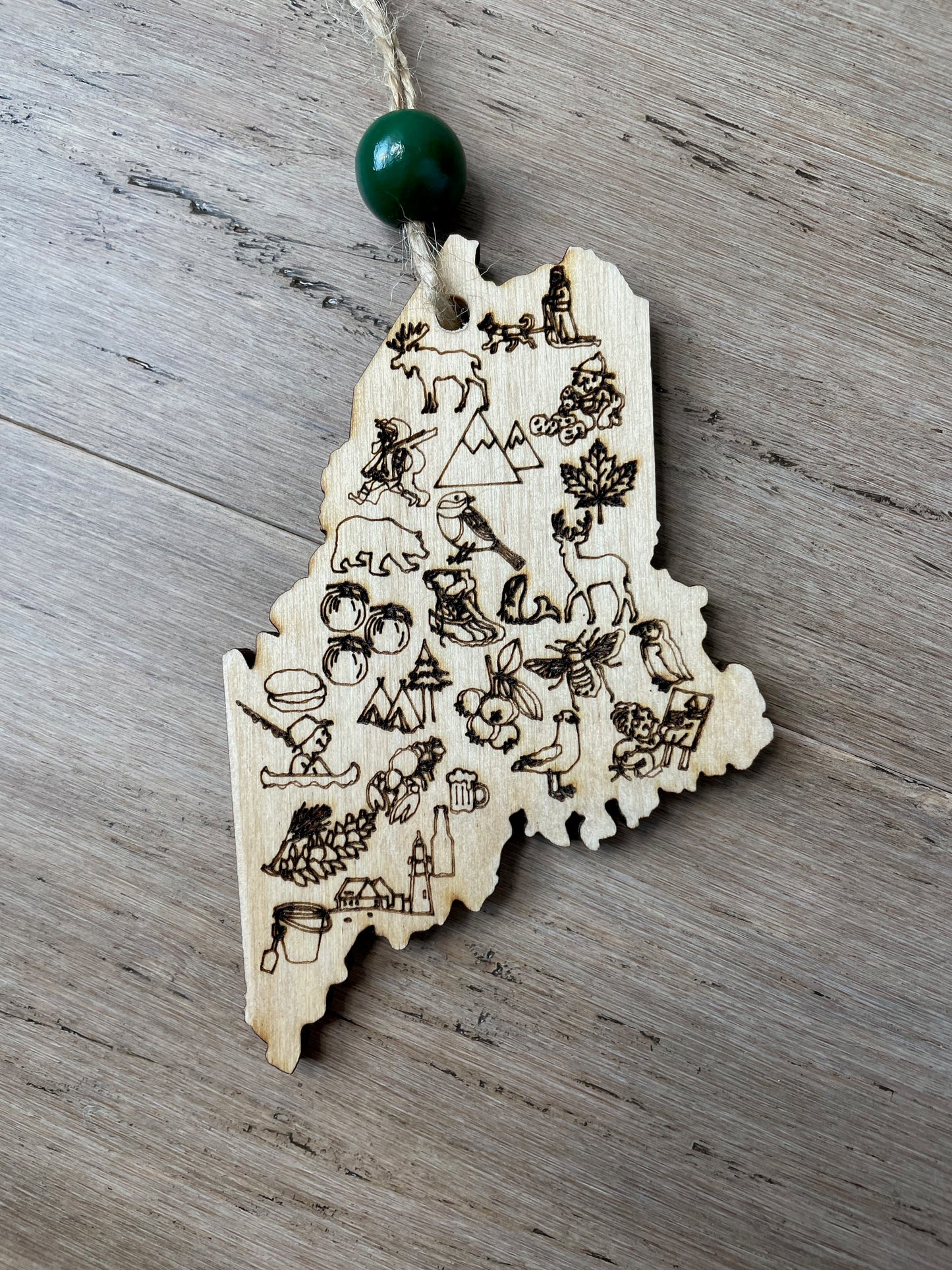 State Of Maine Illustrated Ornament